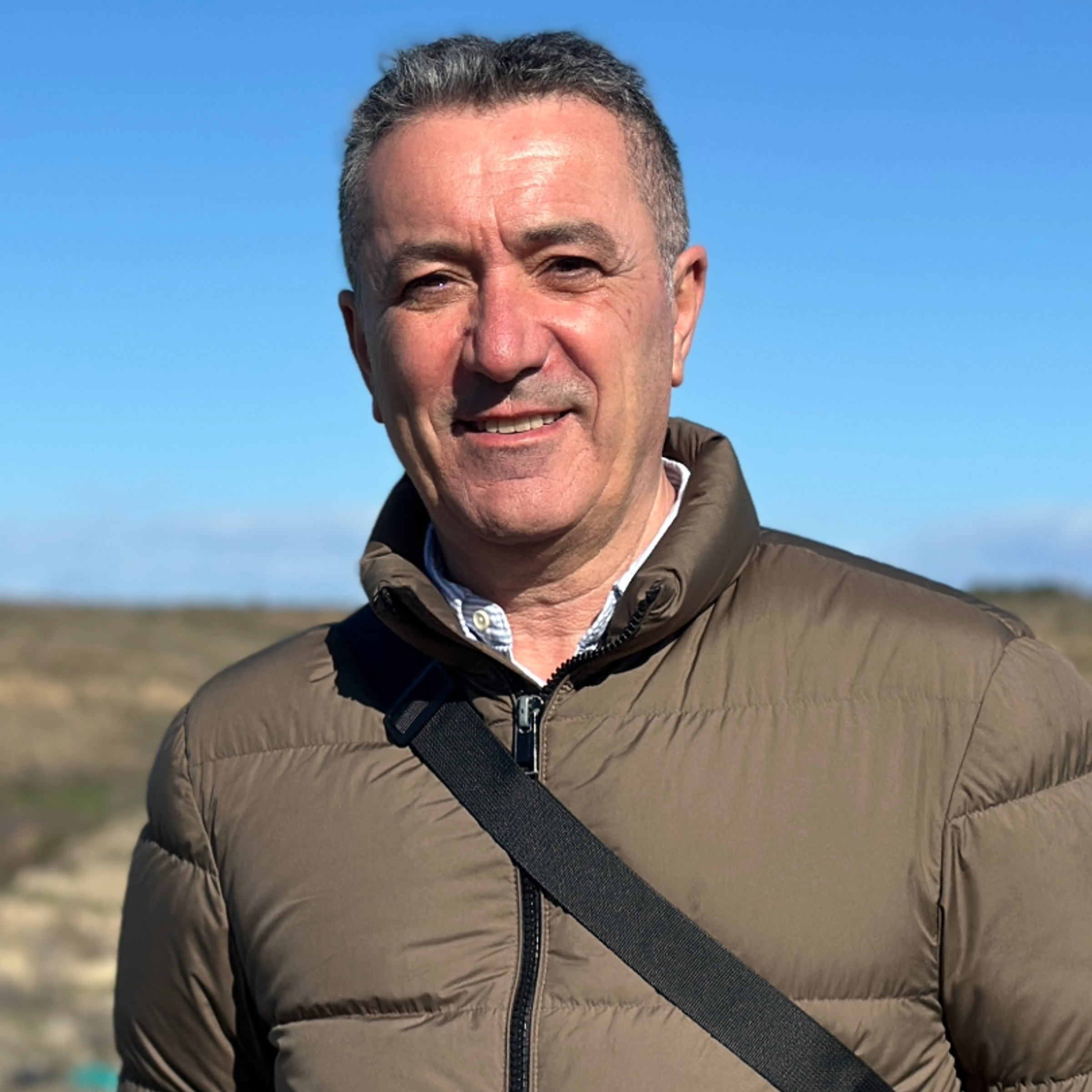 JOSÉ LUIS SANZ ZUBIETA, MAYOR OF ARGUEDAS