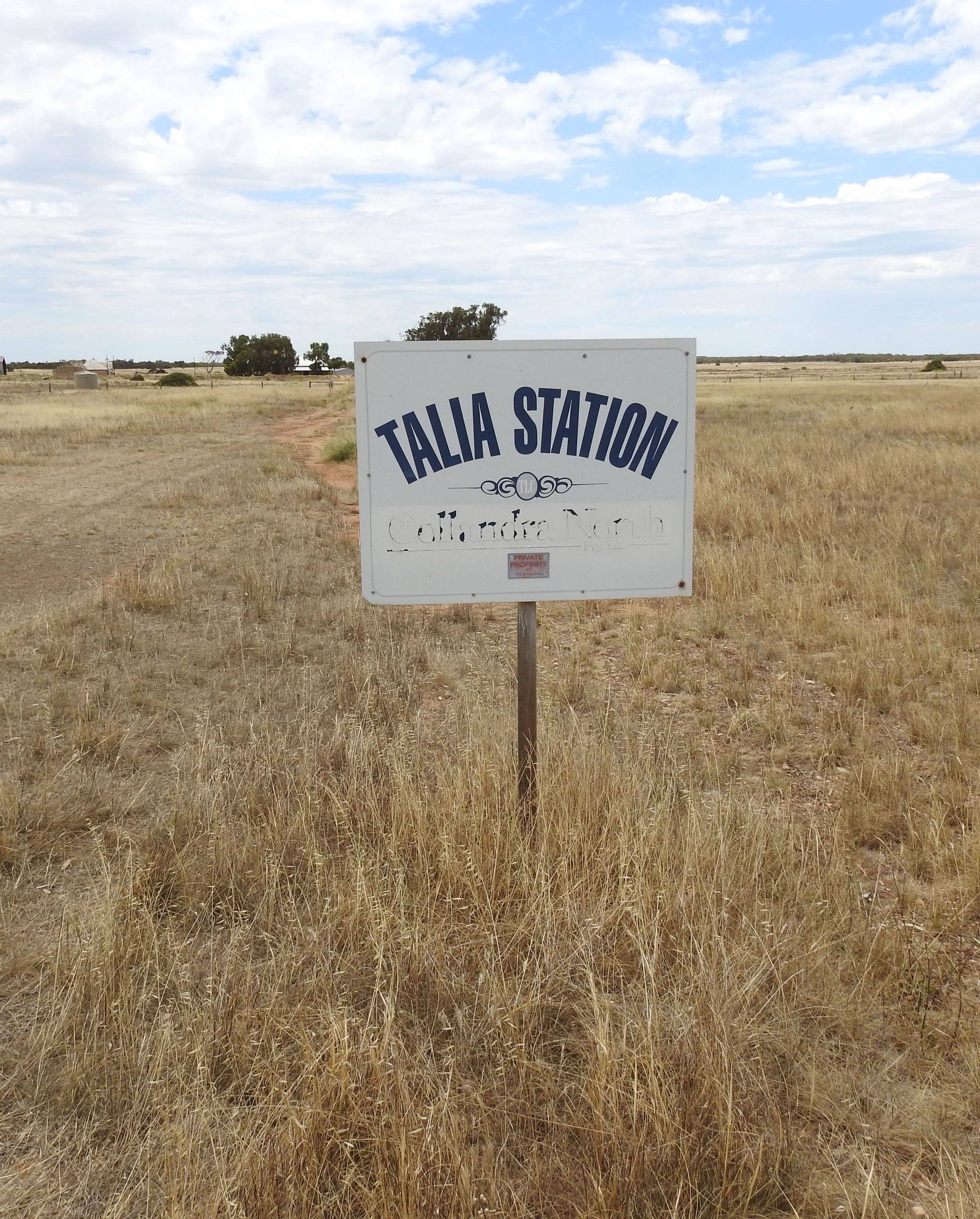 Talia Station sign