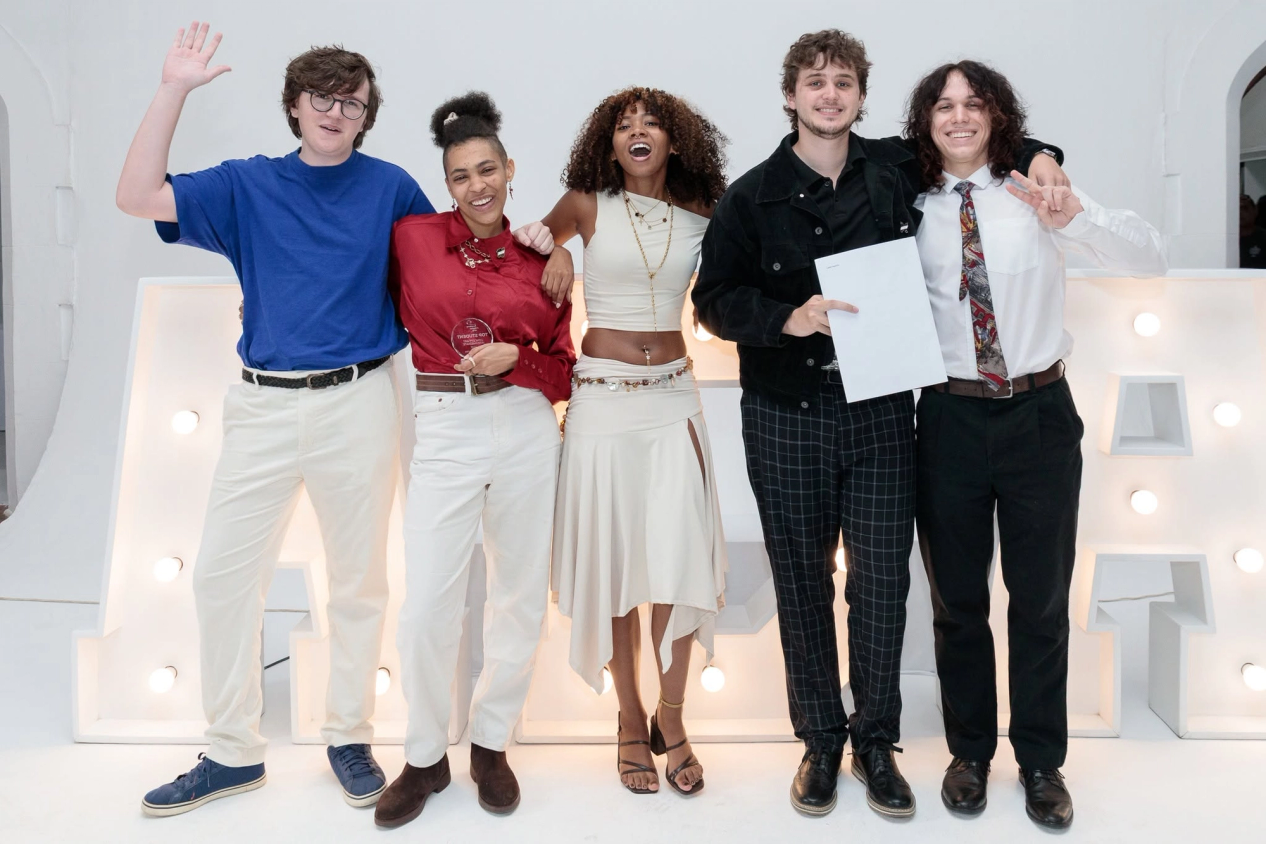 Graduating students, Academy of Digital Arts, Bachelor's Degree