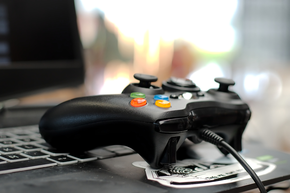 An Xbox Controller on a Laptop