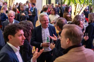Netwerkborrel tijdens Civil Power