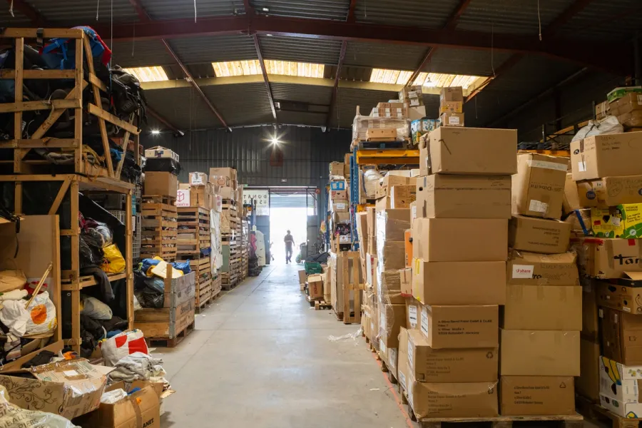 Warehouse L'Auberge des migrants