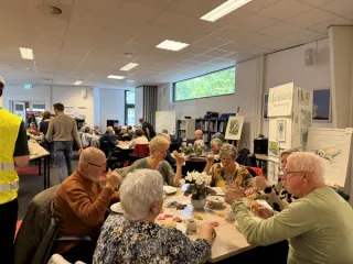 Sfeerfoto bij Jong Doet