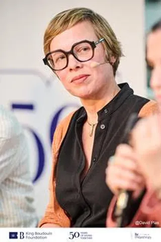 Foto Caroline George