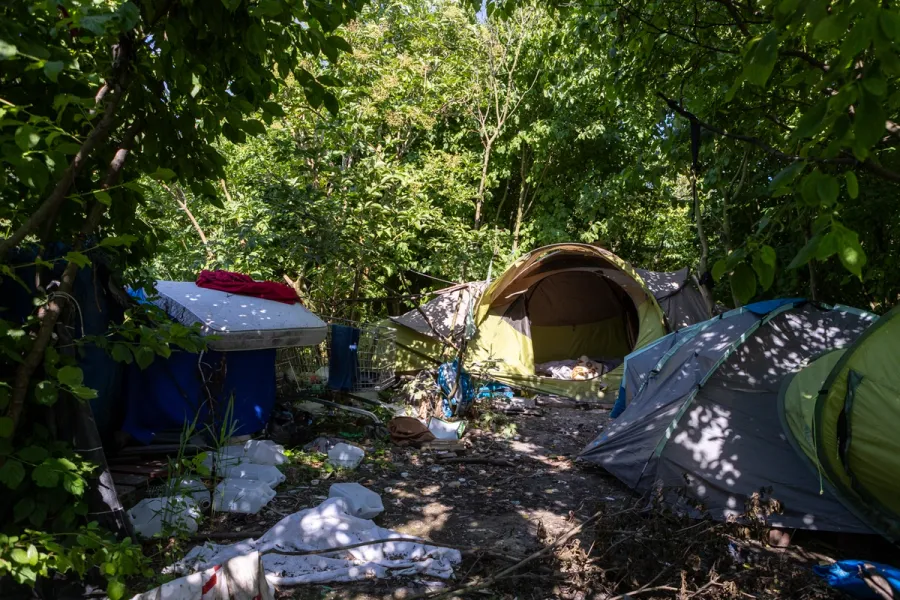 Verborgen tentenkamp