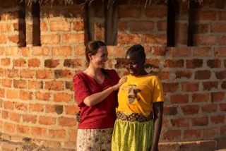 Foto van twee vrouwen naast elkaar