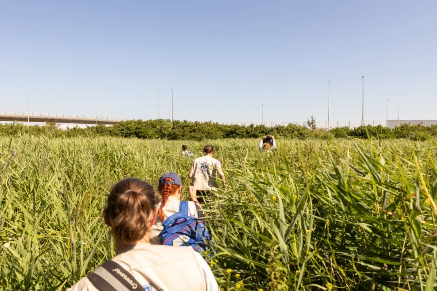 Team FAST op weg naar tentenkamp