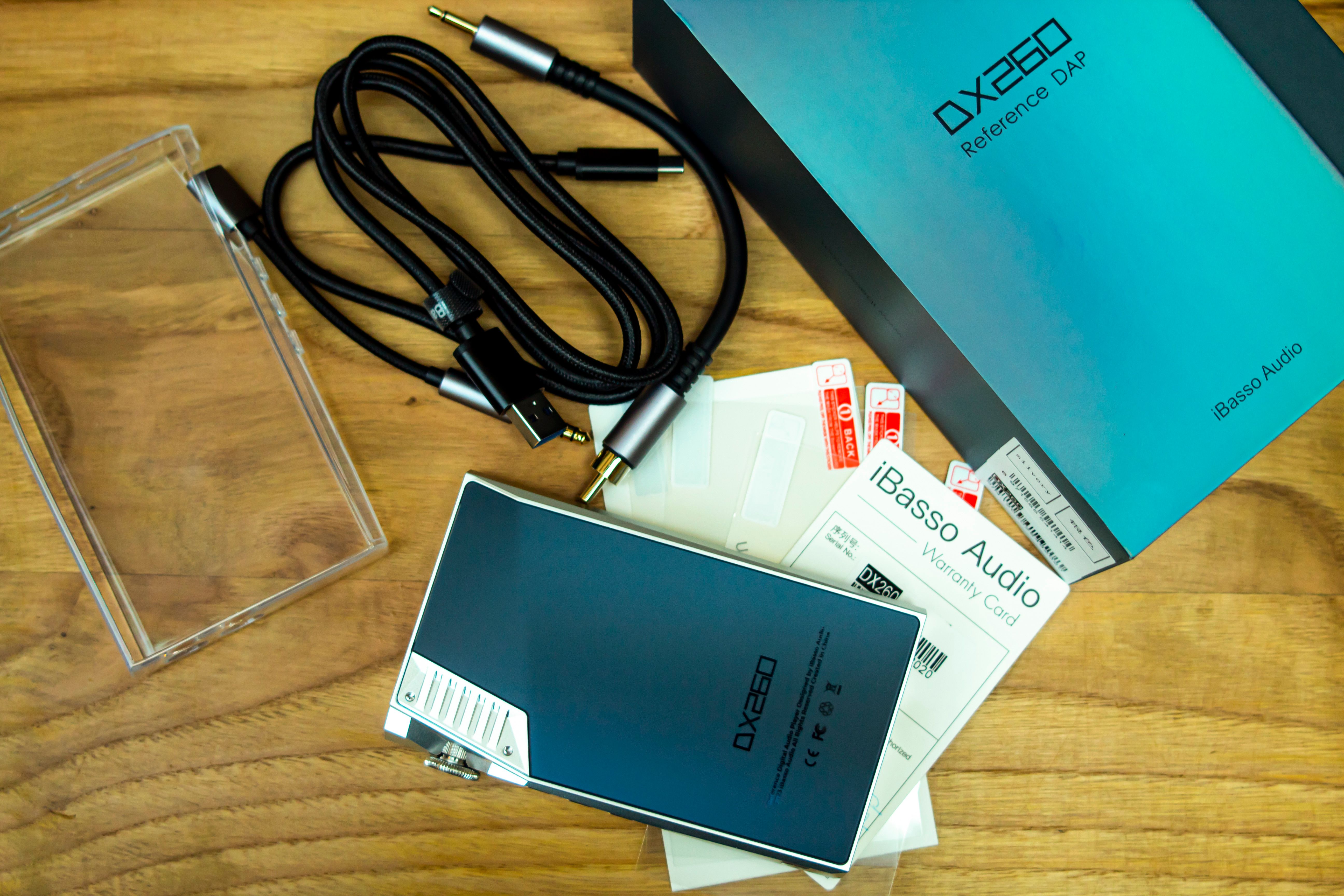 Review of iBasso DX260 PACKAGING and ACCESSORIES on qfi Audio