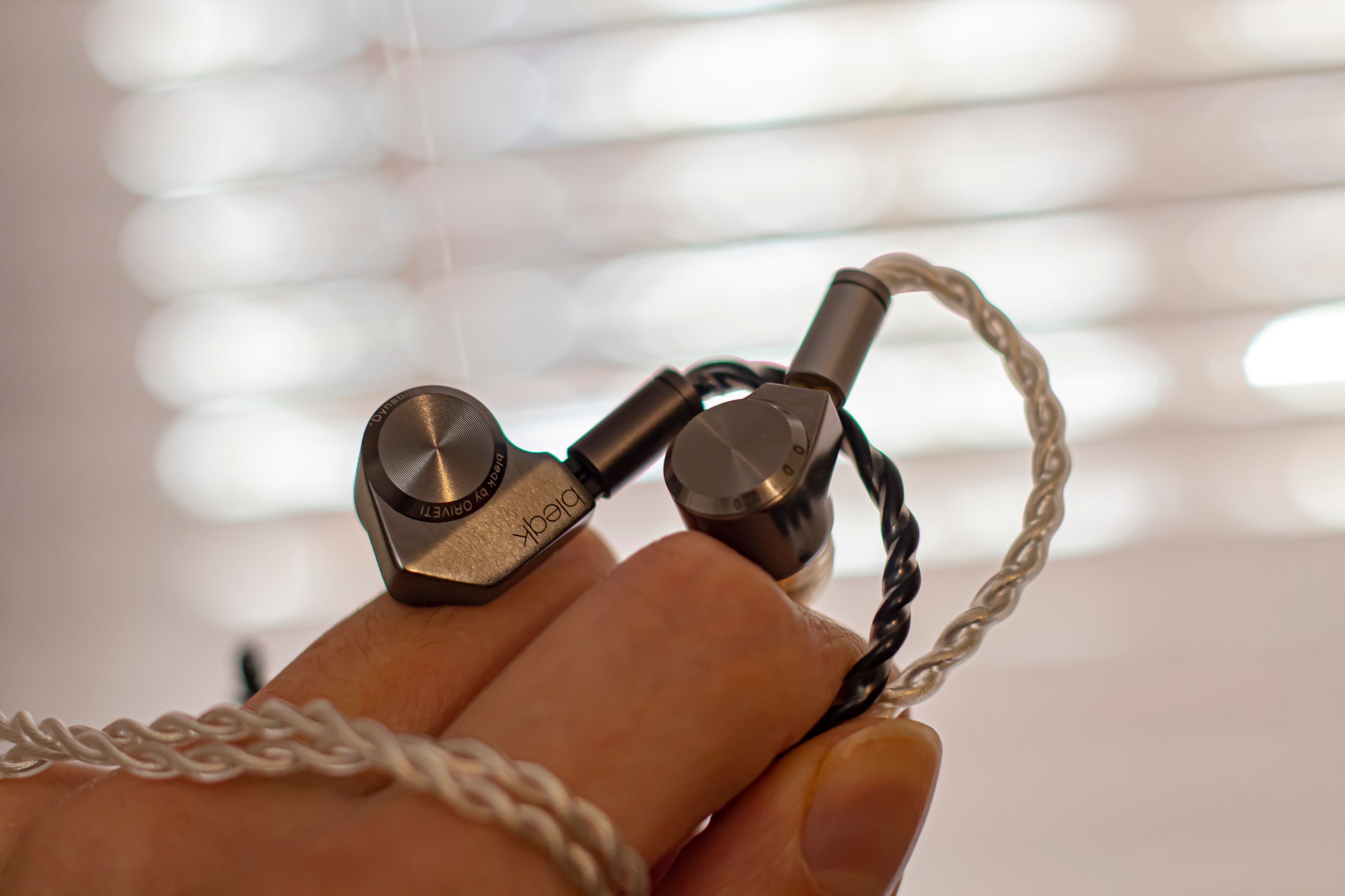 Review of Oriveti OD100 & Oriveti bleqk Dynabird on qfi Audio