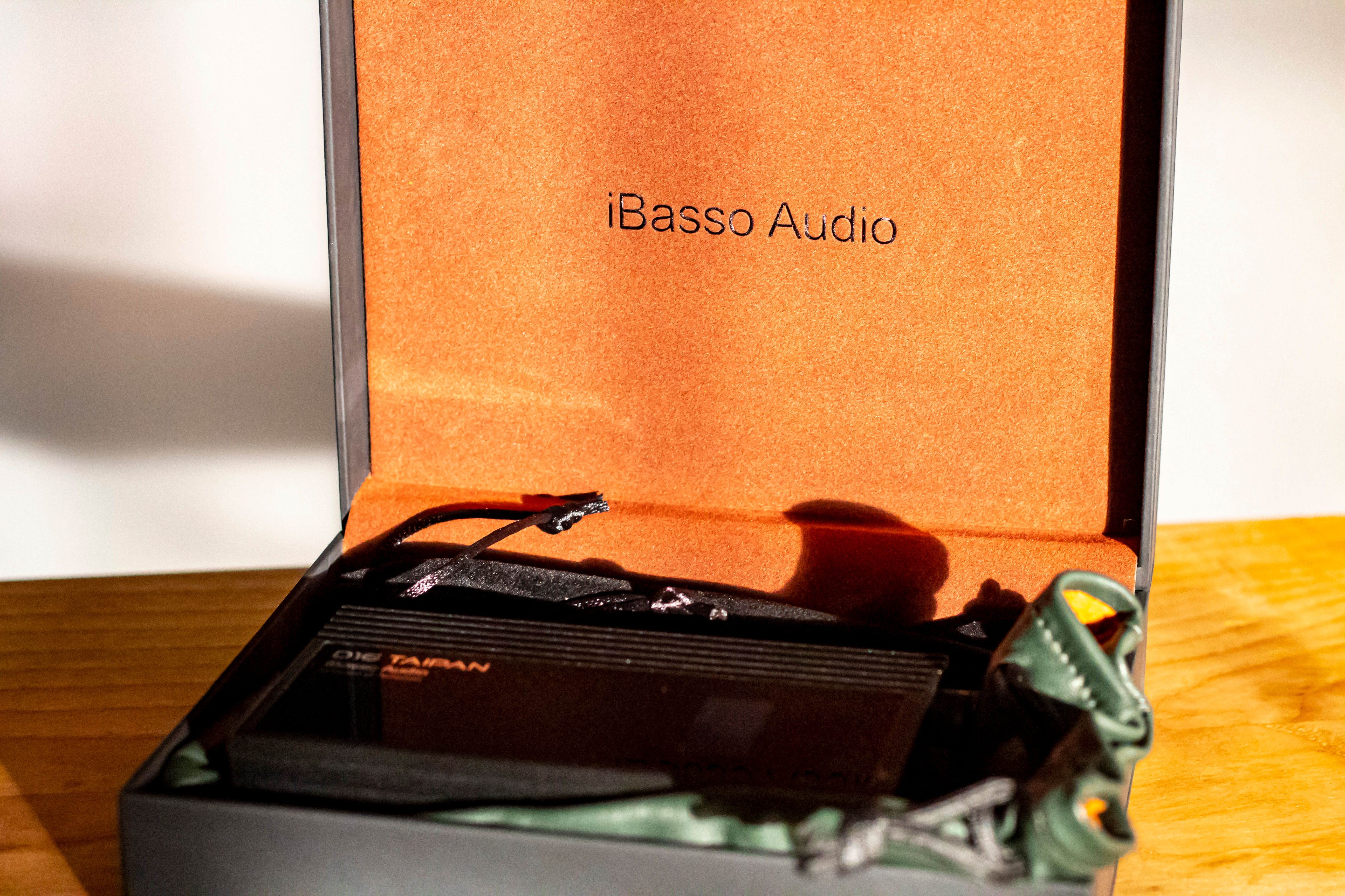 iBasso D16 TAIPAN unboxing - qfi Audio