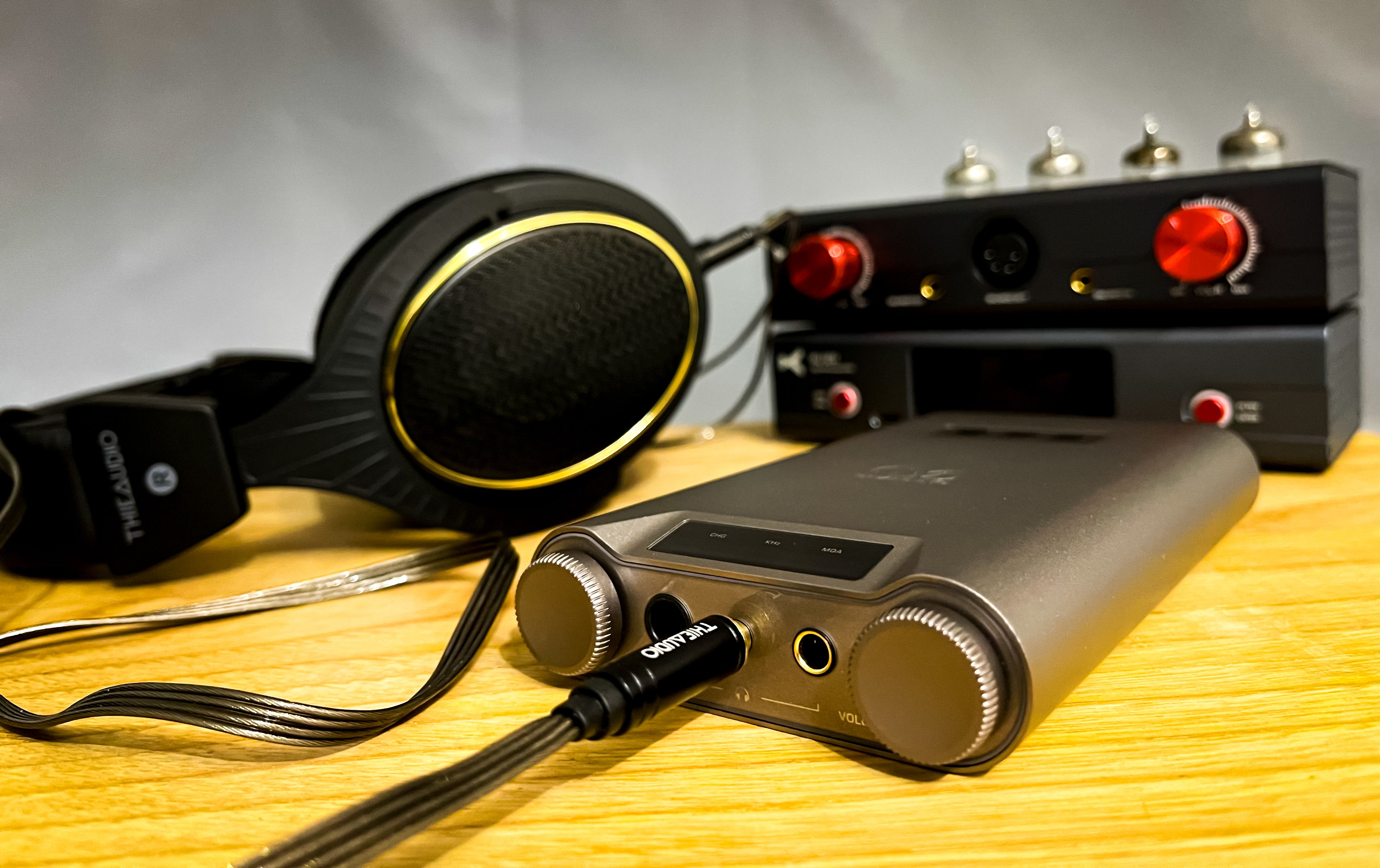 Review of ThieAudio GHOST and Shanling H7 on qfi Audio