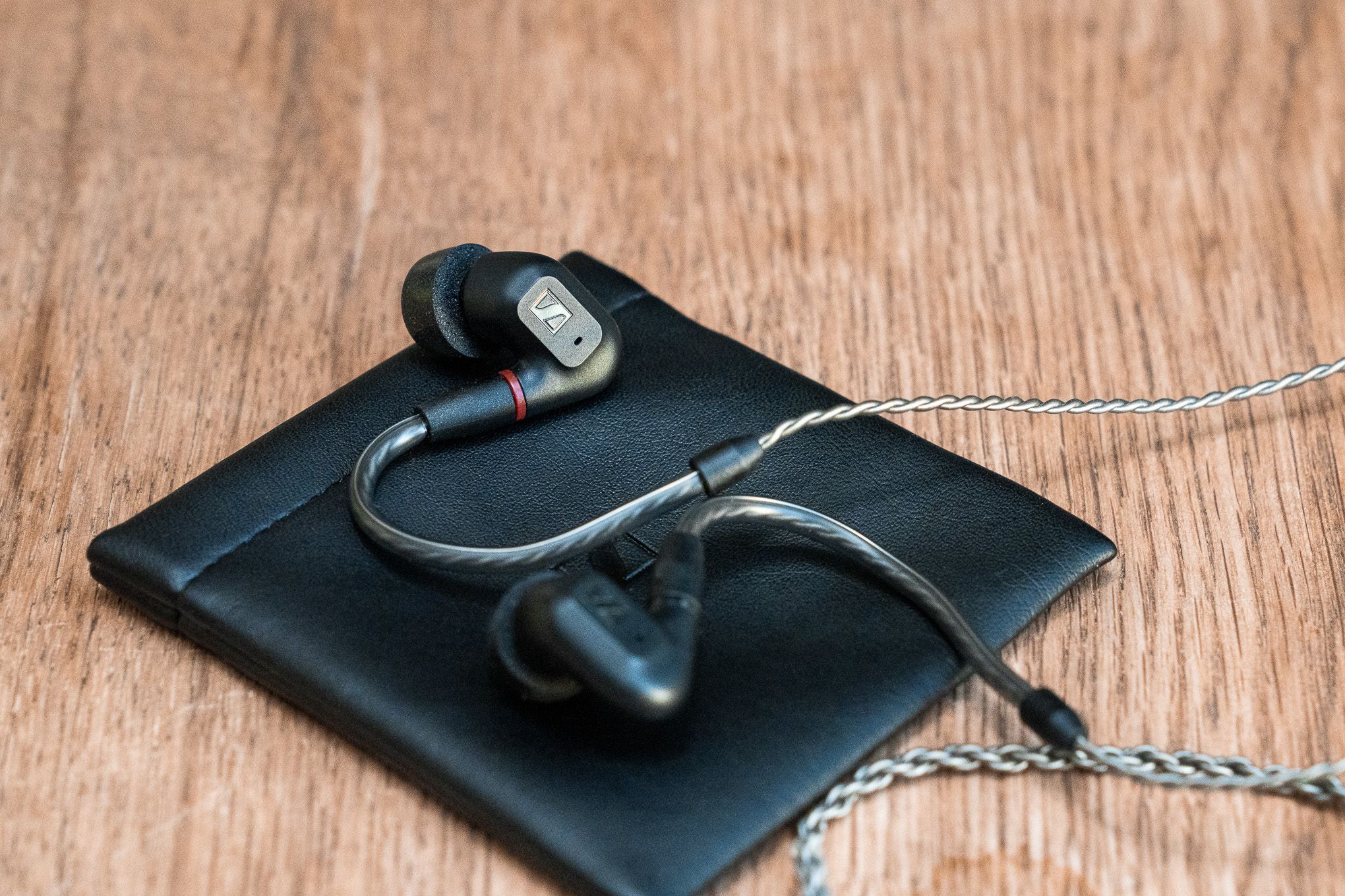 Review of Sennheiser IE200 on qfi Audio