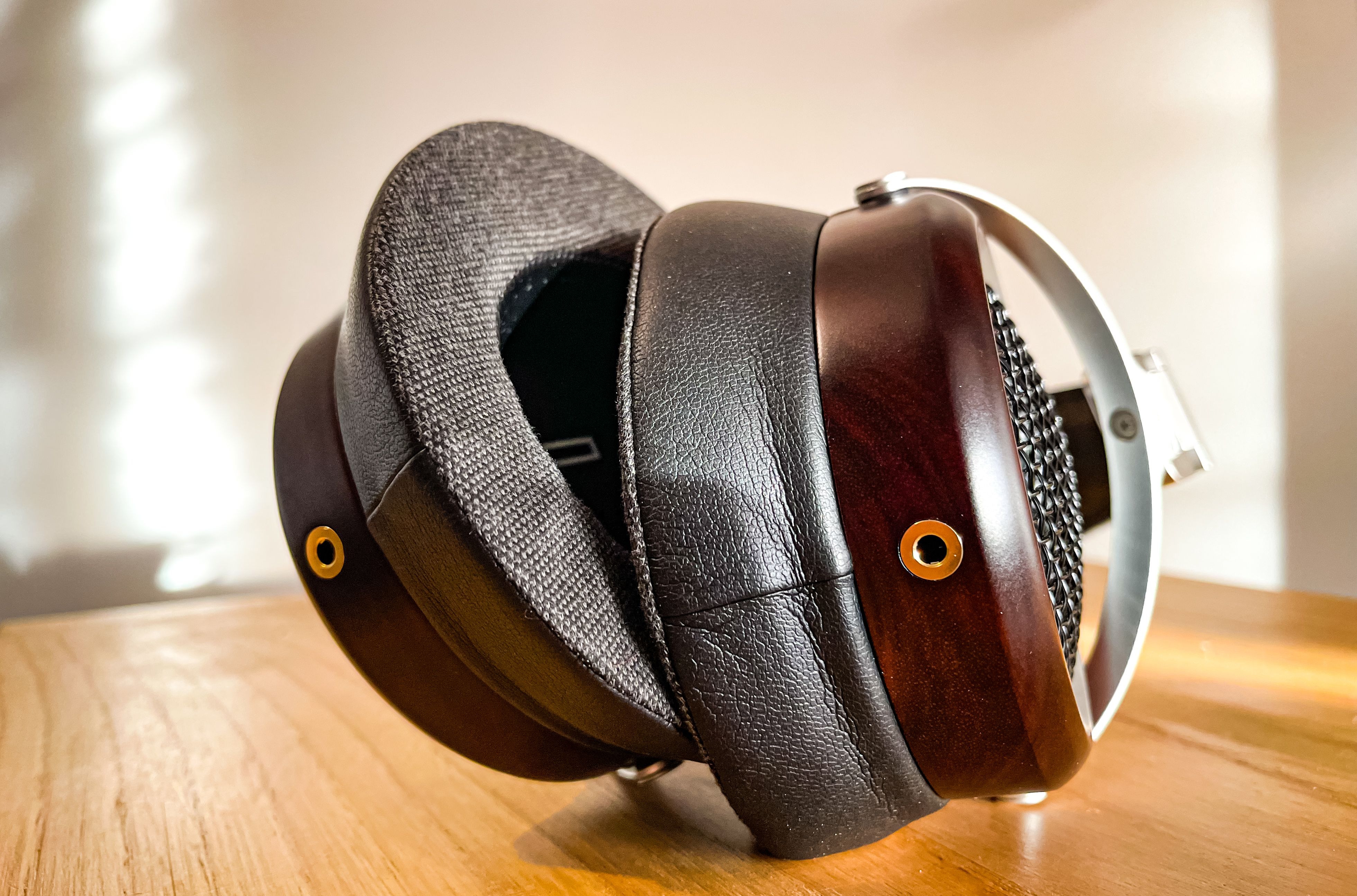 Review of Sivga Luan on qfi Audio