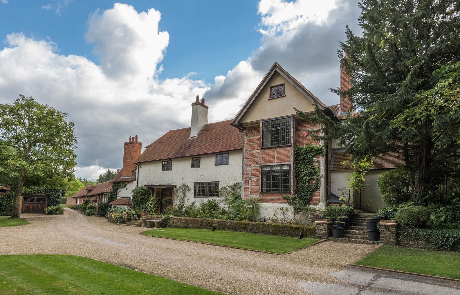 English Green Oak - Spreakley House