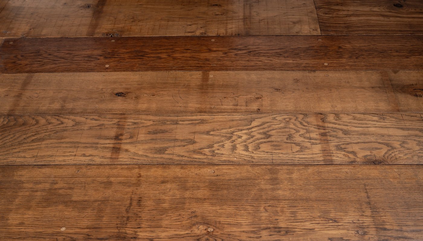 wide oak floorboards