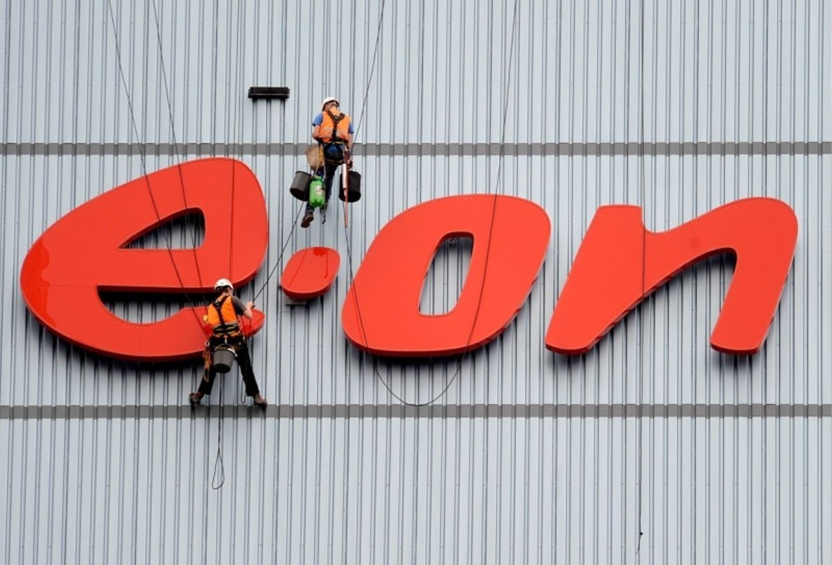 EON zlevňuje od září ze superdrahého ceníku na drahý