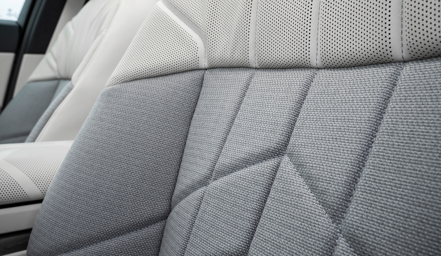 BMW i7 Interior Seat
