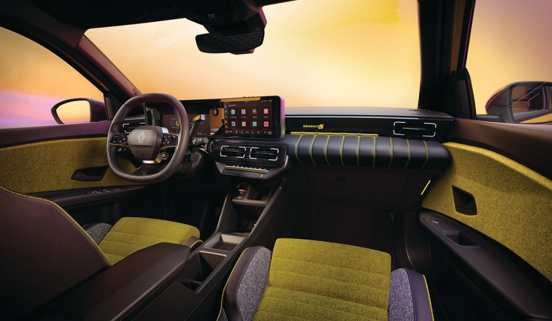 Interior shot of the Image of the Renault 5 