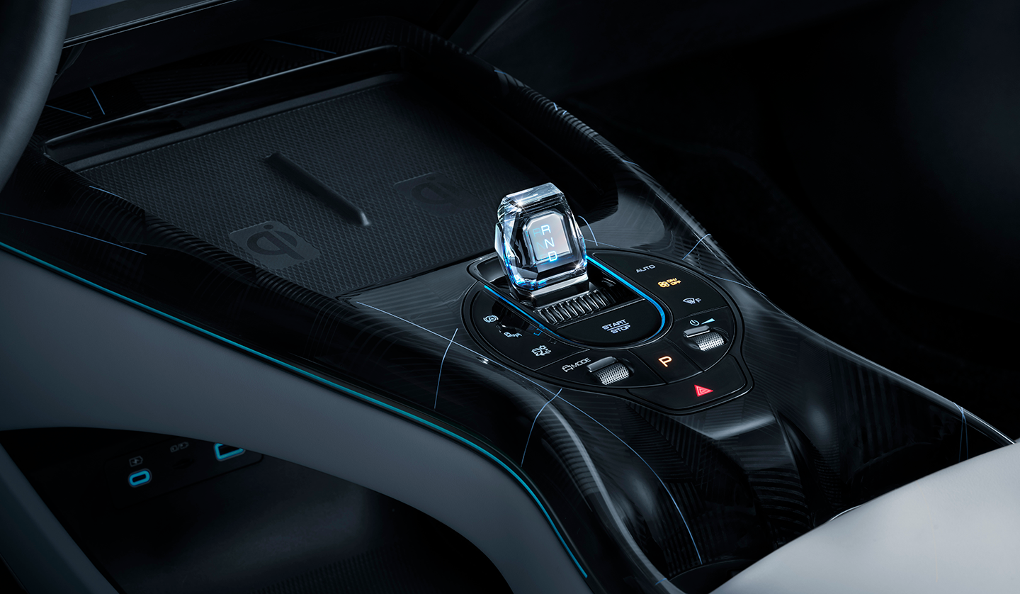 An interior shot of the BYD Seal displaying the transmission shifter
