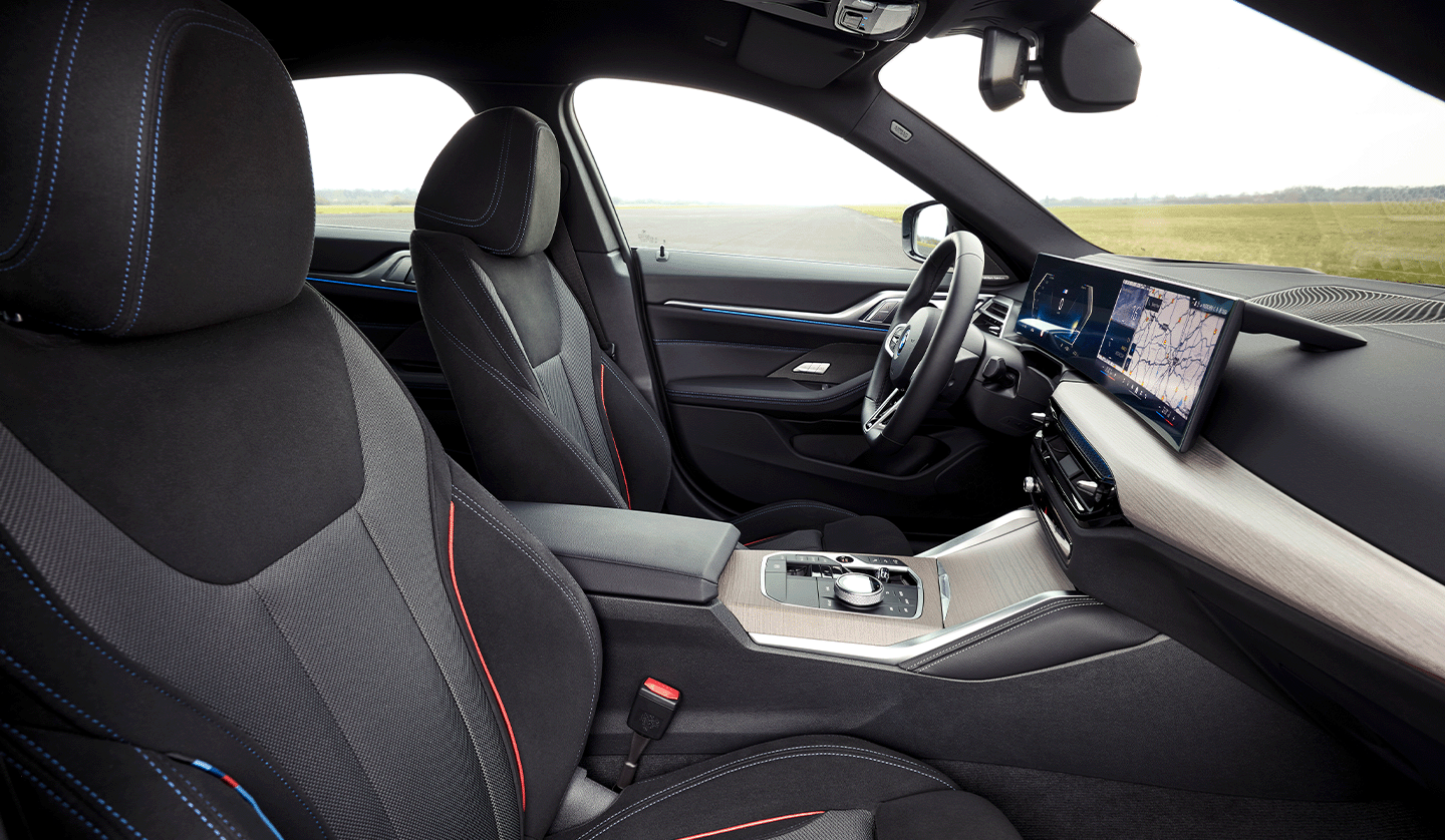 BMW-i4-interior-2