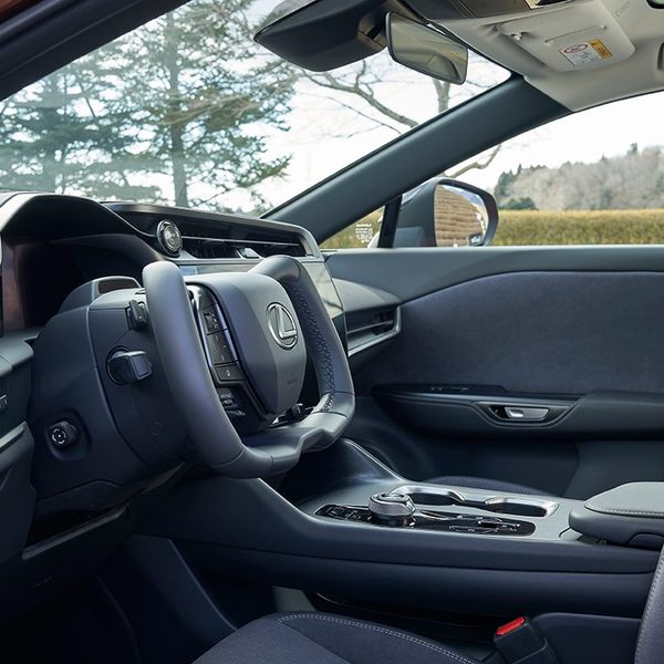 Lexus Rz450e Inside Lexus RZ 450e | Octopus Electric Vehicles