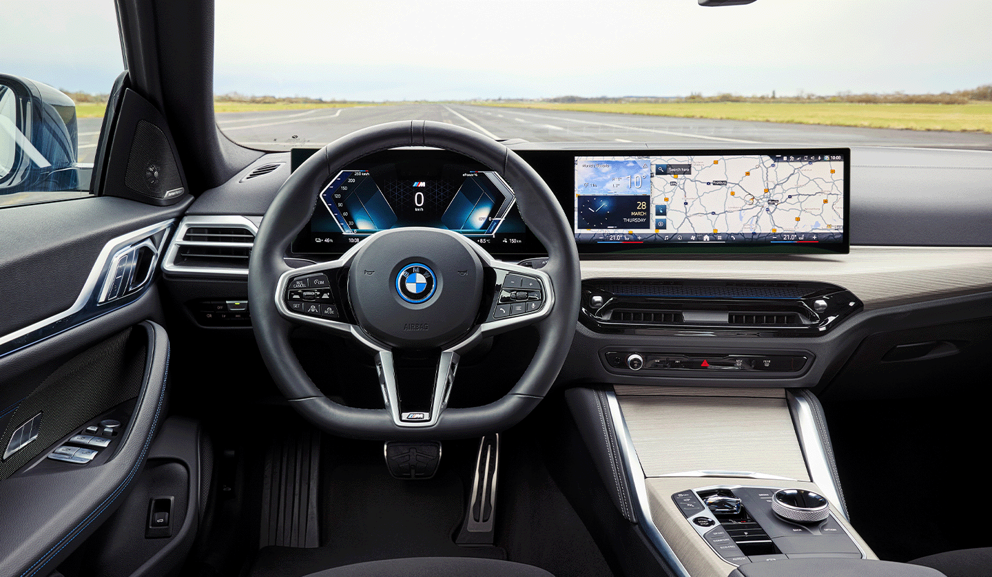 BMW-i4-interior