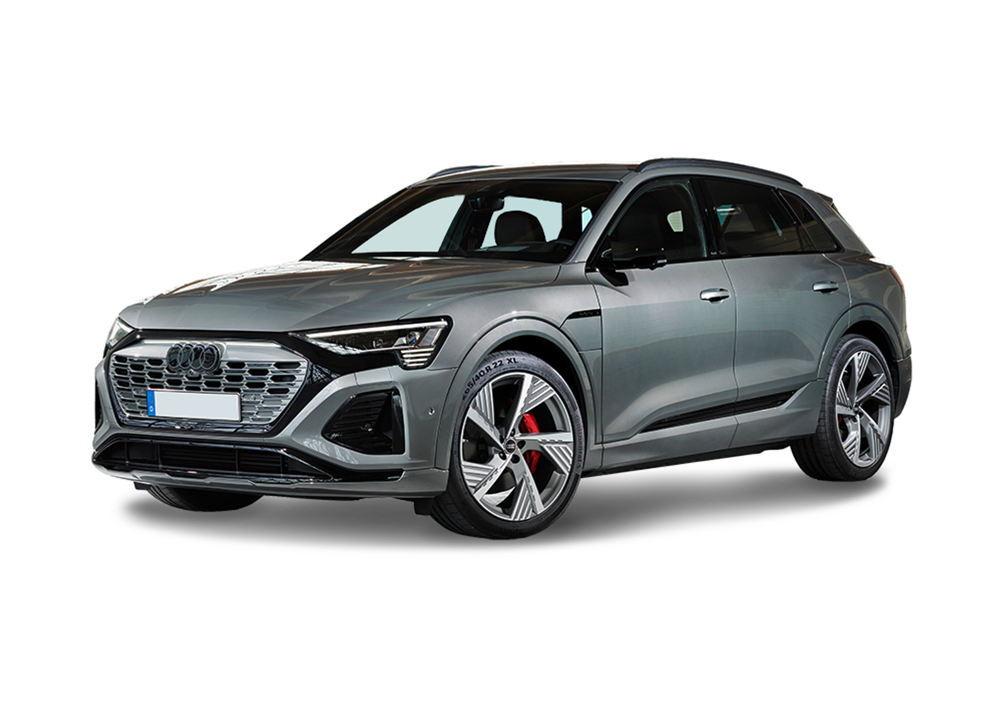Front left view of Audi Q8 e-tron