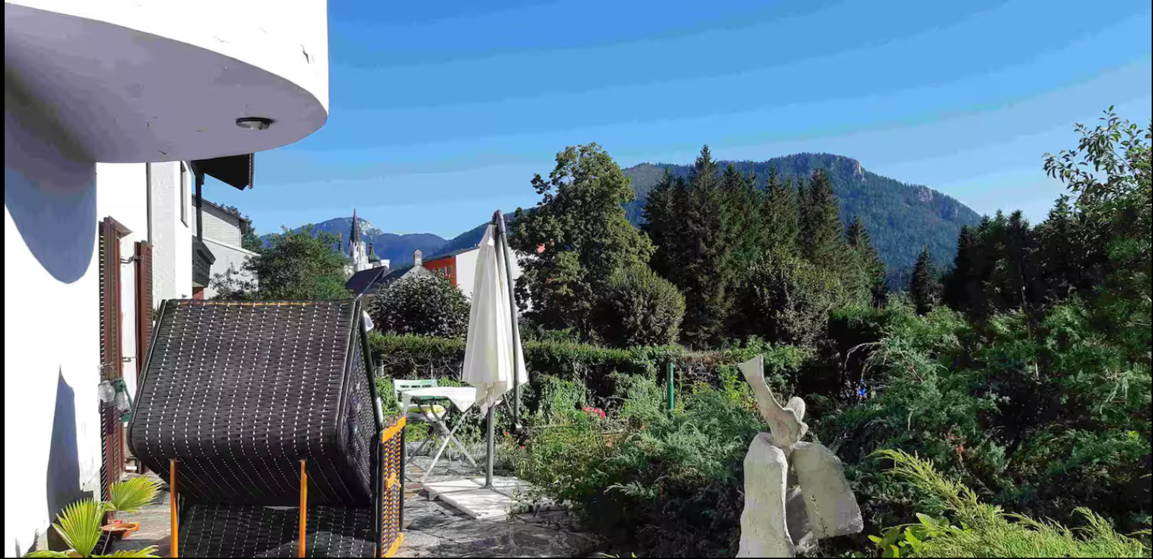 Blick von der Terrasse Richtung Basilika