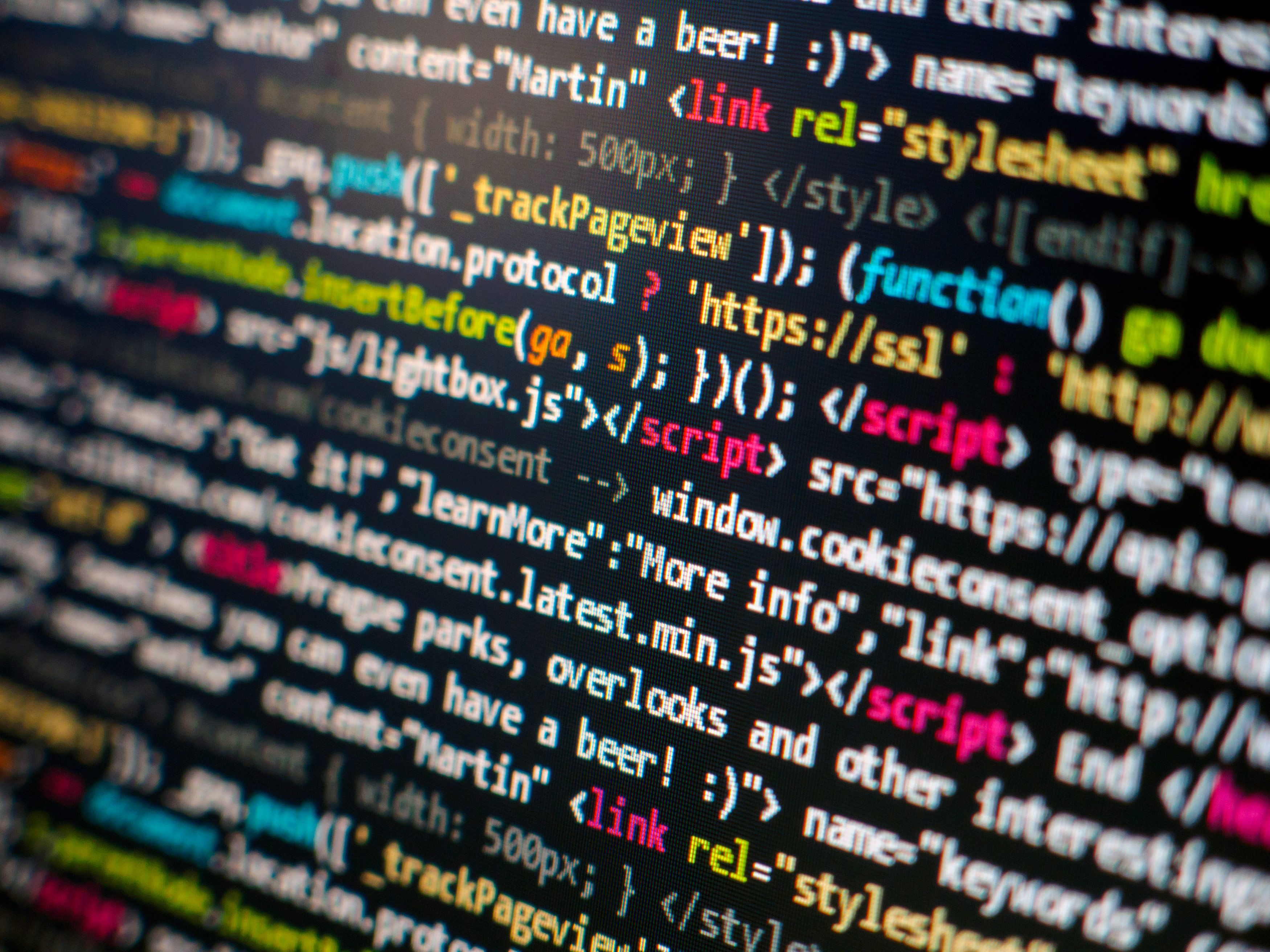 Understanding JavaScript's Single-Threaded Nature: The Role of the Event Loop