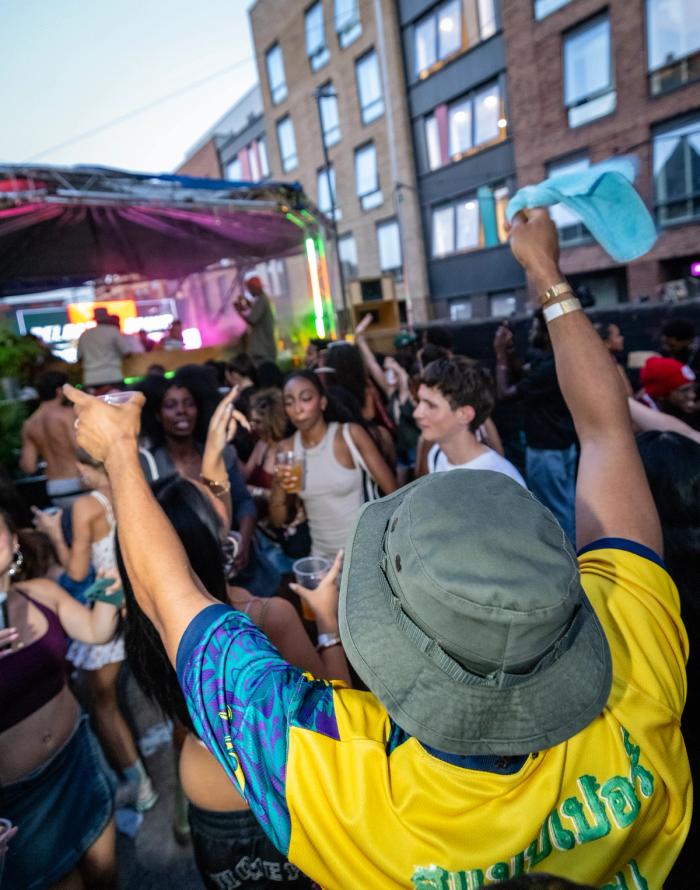 Foot Locker & Salomon Presents: Reload Sound & Friends 002... Izzy Bossy, Reload Sound, DJ Eazy, Khiah Lou, SIO