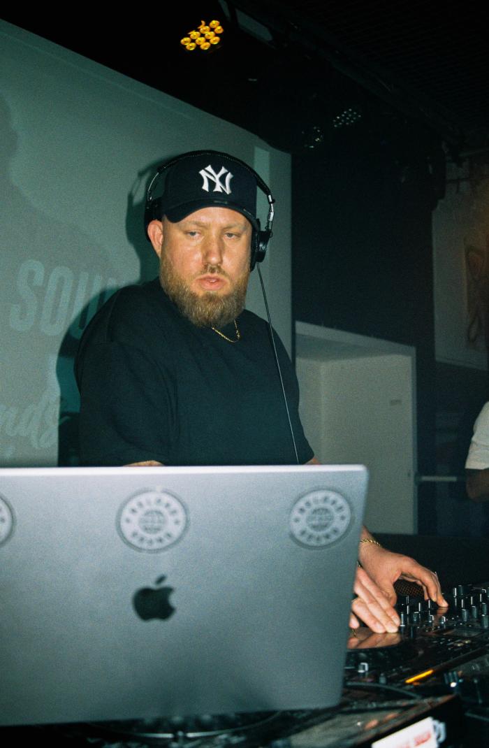 Reload Sound & Friends 001 - RELOAD SOUND, DONCH, PARISMATIQ, DJ EAZY, MERCE JADE