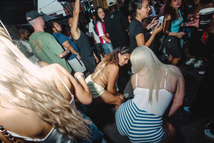 Foot Locker & Salomon Presents: Reload Sound & Friends 002... Izzy Bossy, Reload Sound, DJ Eazy, Khiah Lou, SIO