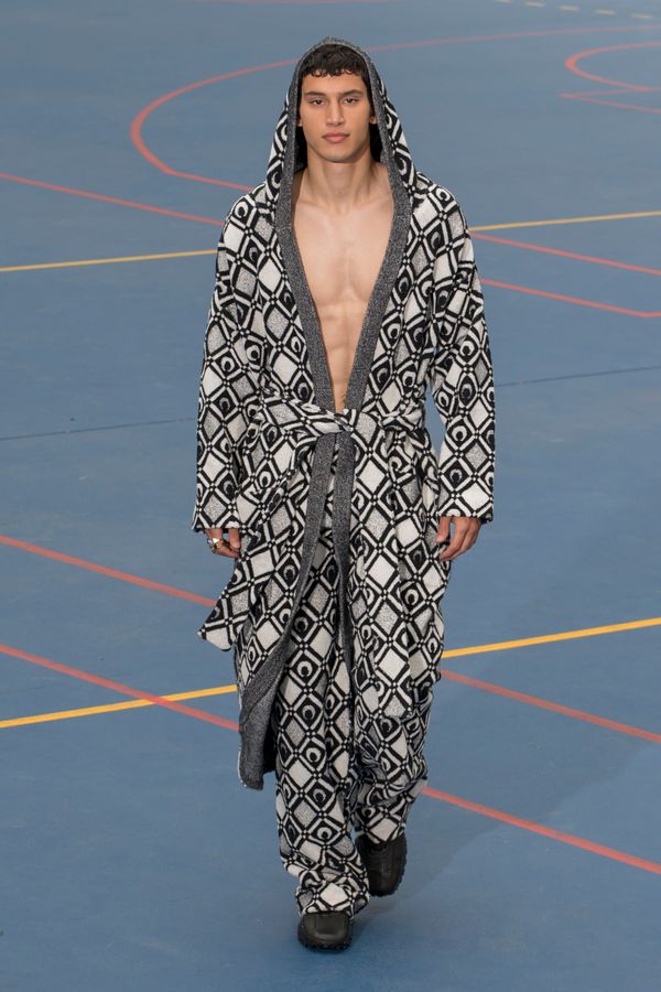 Look 50