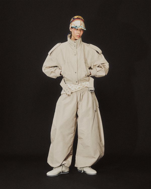 LOOK 06