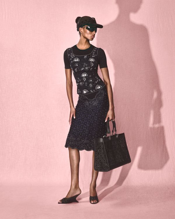 LOOK 18