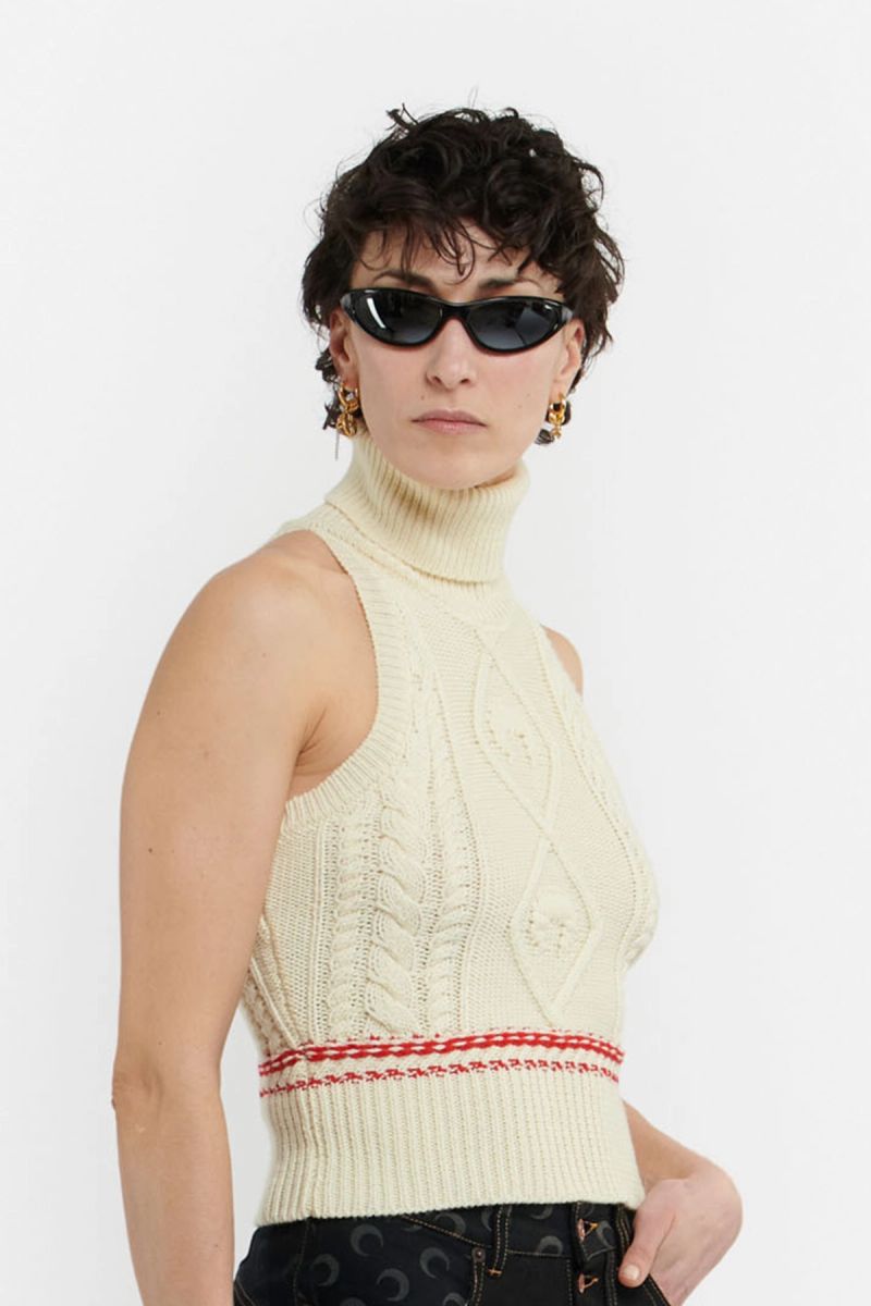 Cable Knit Sleeveless Turtleneck