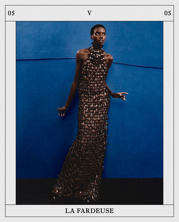 LOOK 5 - LA FARDEUSE