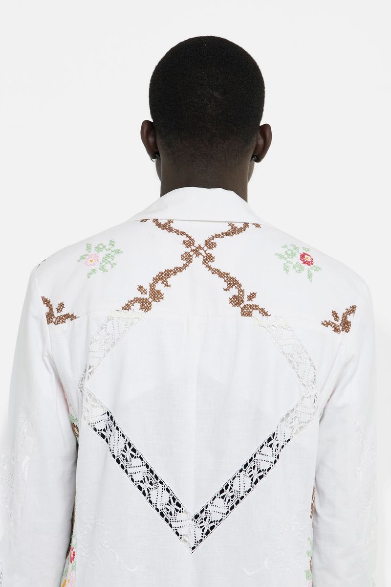 Embroidered Linens Lab Coat