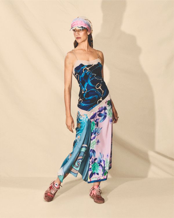 LOOK 28