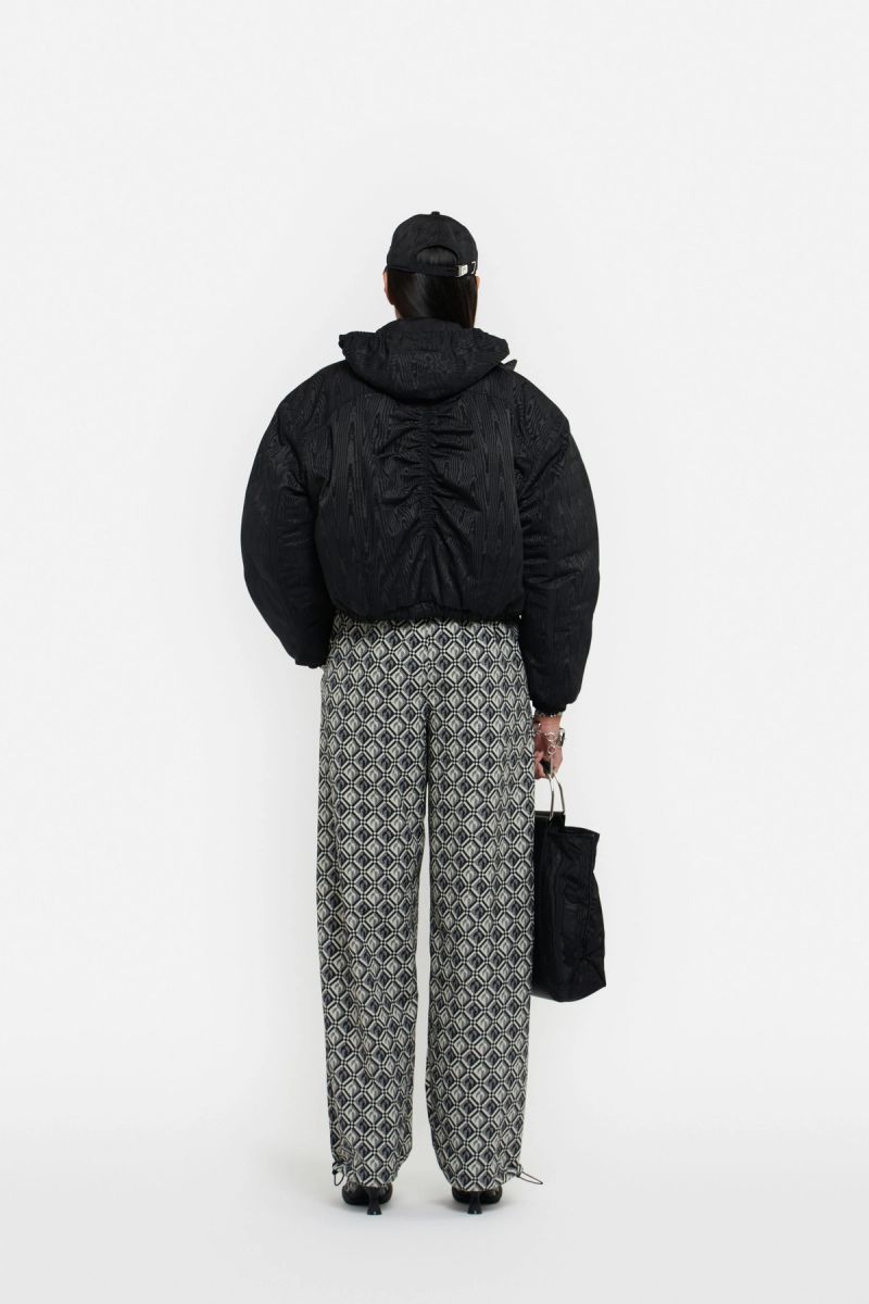 Moire Cropped Puffer