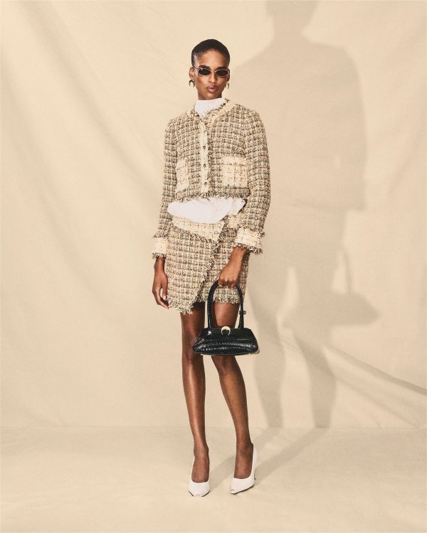LOOK 04