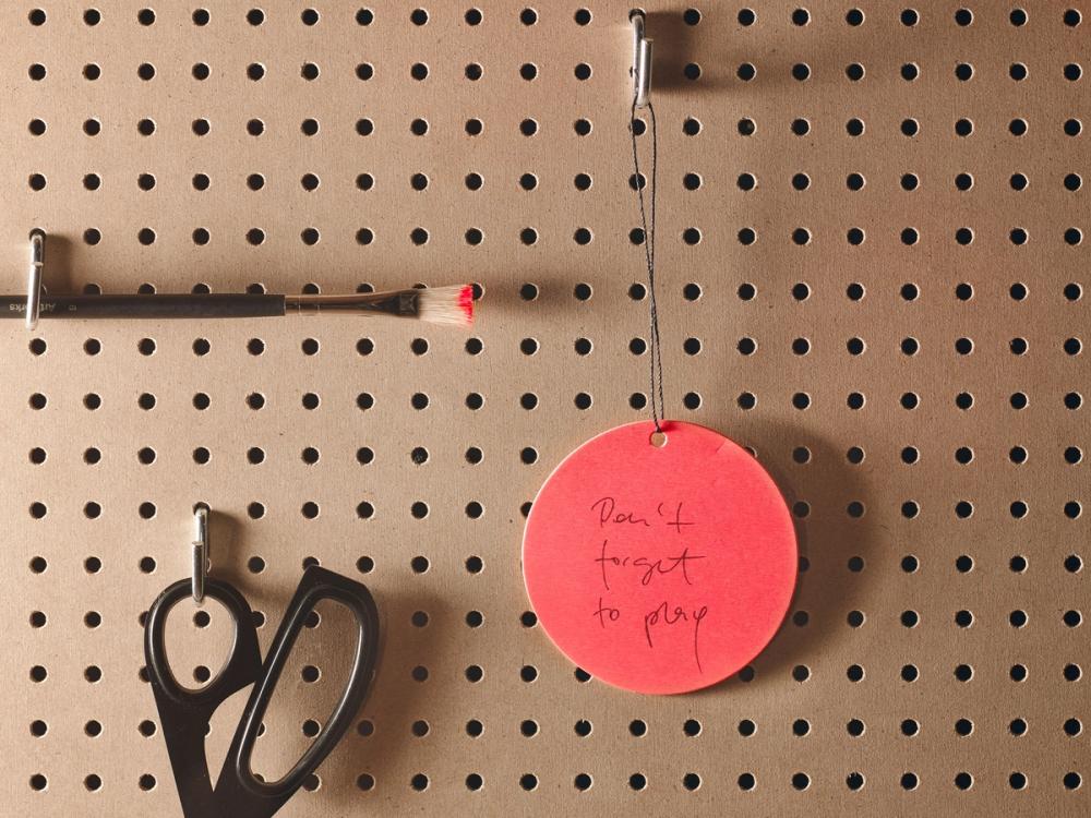 Missing alternative text