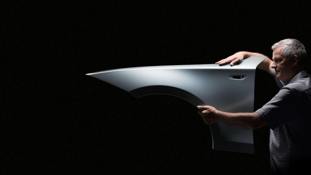 Missing alternative text