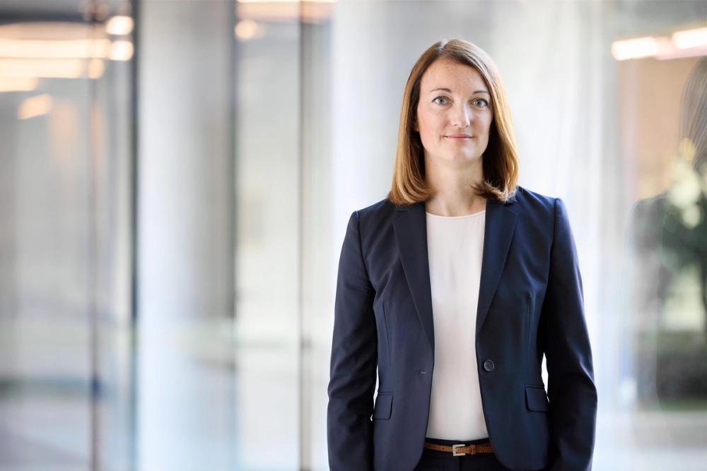 munich re corporate portrait mandana riedel