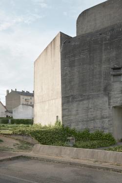 oliver_jung_le_saint_bernadette_nevers_architecture_brutalismus_paul_virilio_claude_parrent