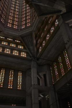 oliver_jung_le_havre_architecture_brutalismus_perret_kauresmäki