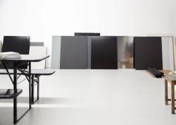 Missing alternative text