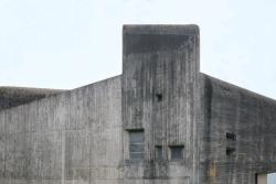 oliver_jung_le_saint_bernadette_nevers_architecture_brutalismus_paul_virilio_claude_parrent