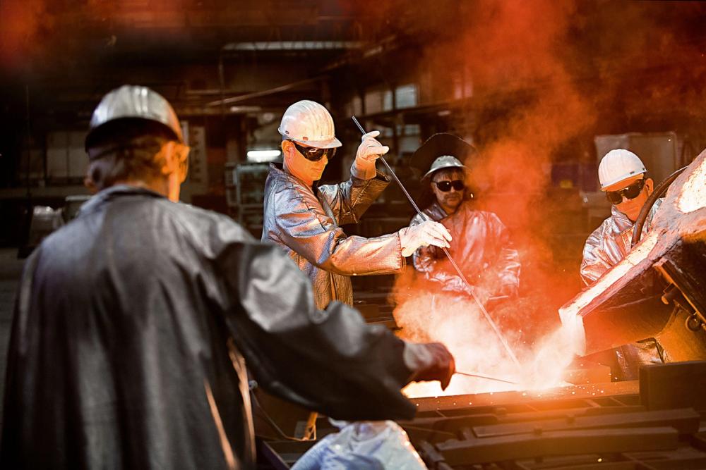 Missing alternative text