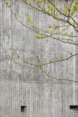 oliver_jung_le_saint_bernadette_nevers_architecture_brutalismus_paul_virilio_claude_parrent